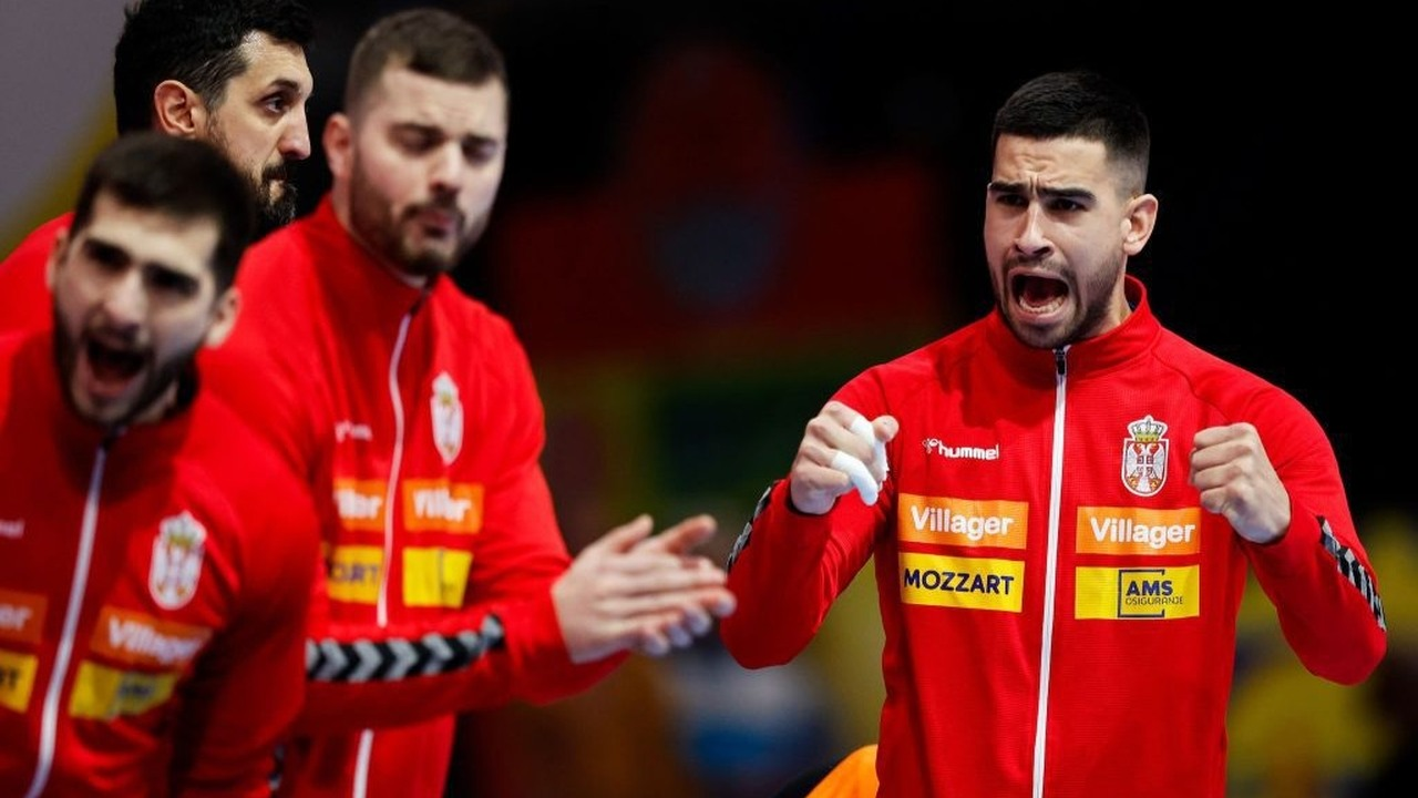 Milos Kos hand fracture delays his Partizan handball debut