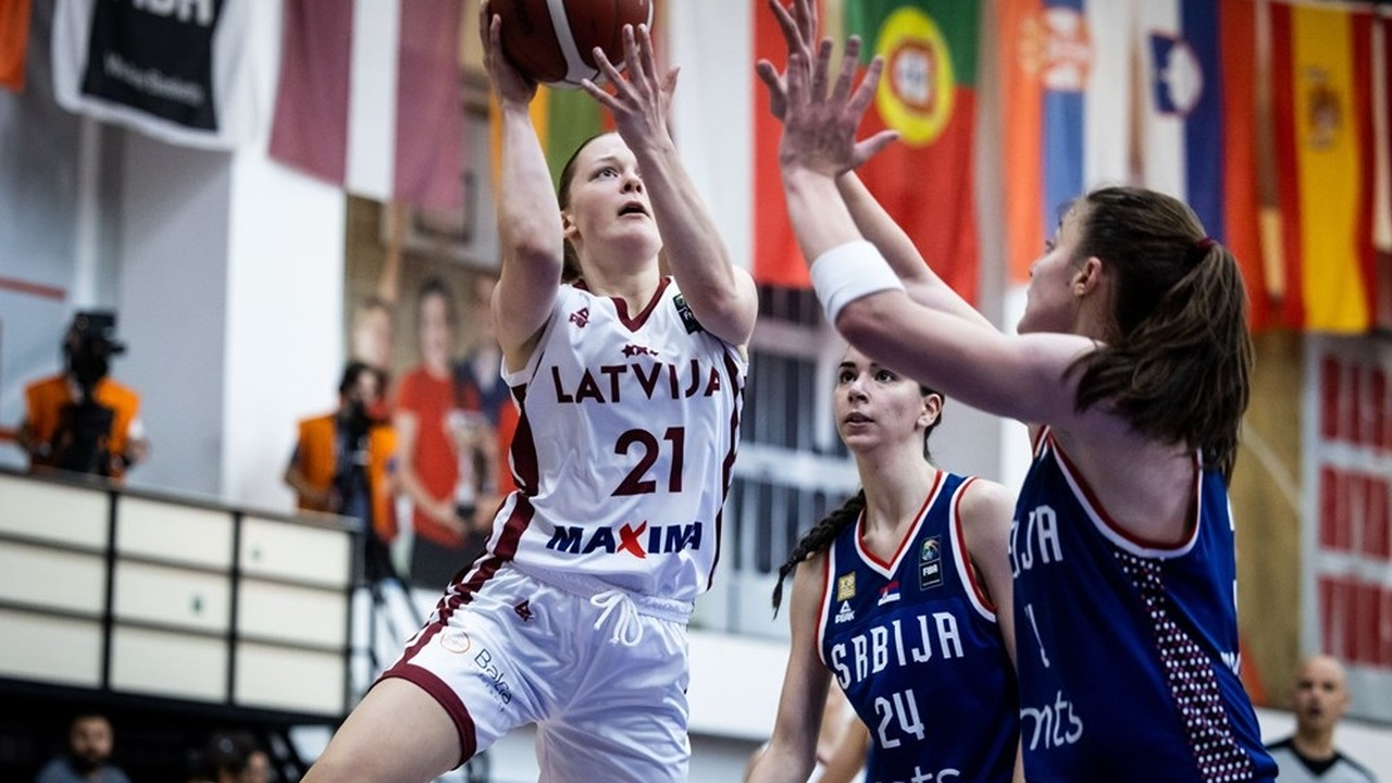 Serbia U18 women beat Latvia 64-60 after late comeback