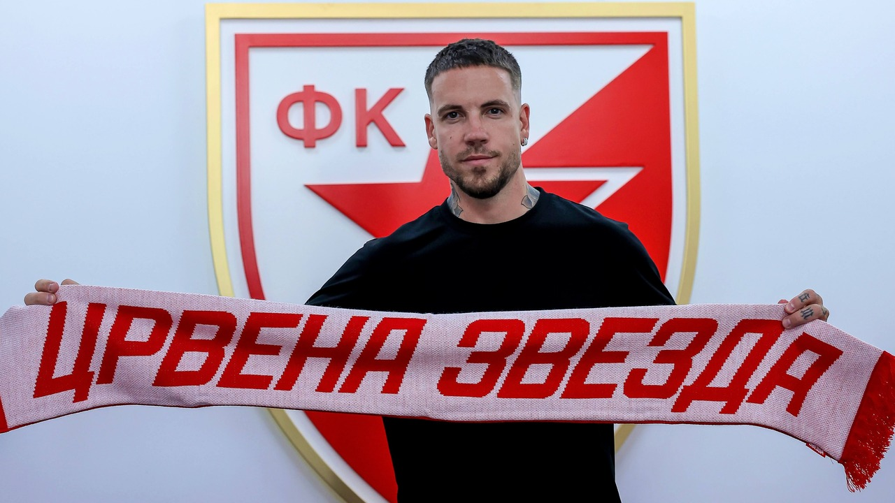 Mihailo Ristic signed a three-year contract with Red Star